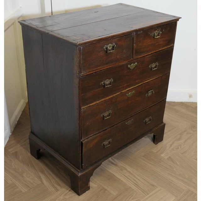 18th Century Period Oak Chest of Drawers This Charming Old Oak Georgian Chest of Drawers has two short drawers at the top...