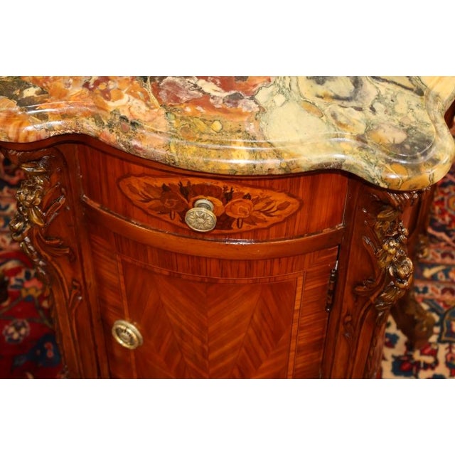 Pair of French Louis XV Style Marble Top Kingwood Inlaid End Table Nightstands For Sale - Image 14 of 18