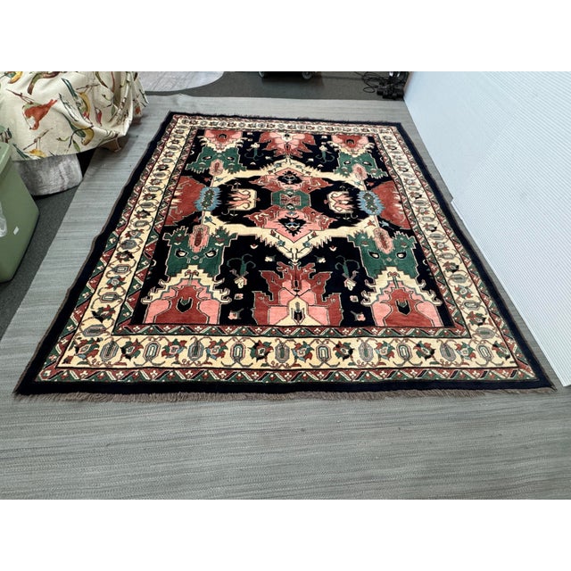 Late 20th Century 6ft 8in × 8ft Heriz Floral Medallion Area Rug For Sale - Image 5 of 12