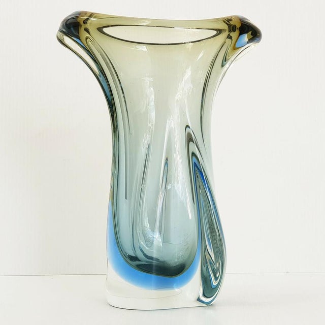 Blue Italian Murano Glass Vase, 1960s For Sale - Image 8 of 8