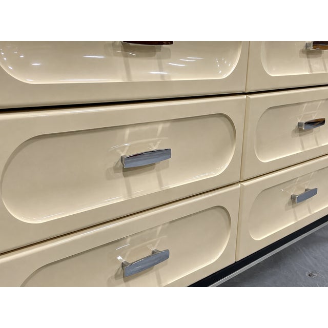 Mid Century Modern Plastic + Rosewood Credenza / Long Dresser by Vallieres, C. 1960's For Sale - Image 12 of 13