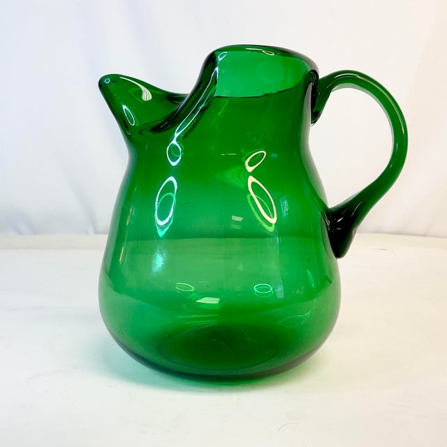 1950s Vintage Art Deco Americana Boho Chic Hand Blown Green Pitcher. For Sale - Image 6 of 9