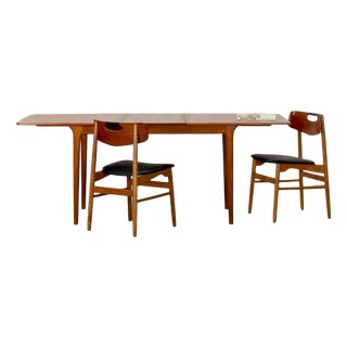 Mid-Century Modern Dining Extending Table by McIntosh For Sale