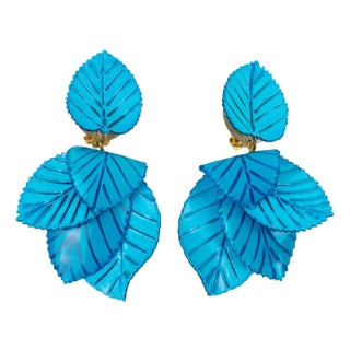 Cilea Paris Blue Resin Floral Dangle Clip Earrings - 2 Pieces For Sale