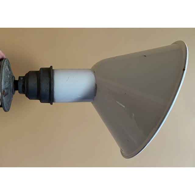 Set of 4 Stonco Metal Enamel Sign/Accent lights. These fixtures were originally installed to illuminate targets at the...