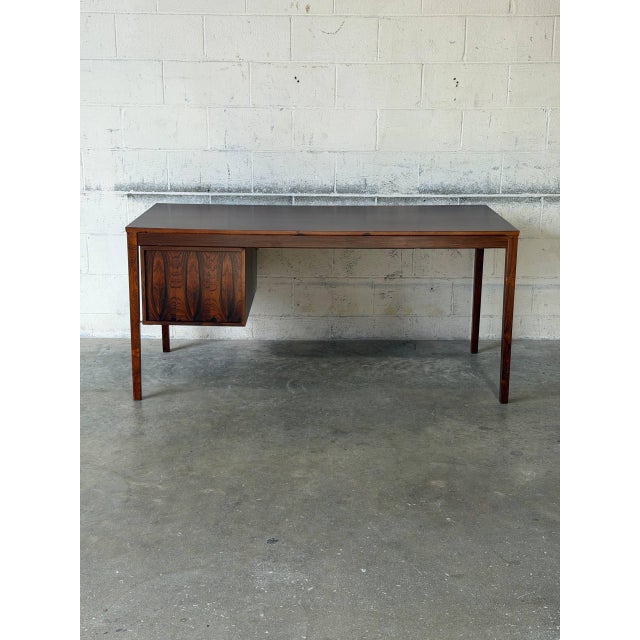 Elegant Rosewood Executive Writing Desk With Single Drawer Danish Mid-Century Modern 1960s For Sale - Image 9 of 11