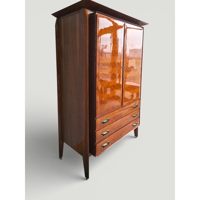 Mid-Cntury Modern Italian Wardrobe in Teak from La Permanente Mobili Cantu, 1950s For Sale - Image 4 of 18