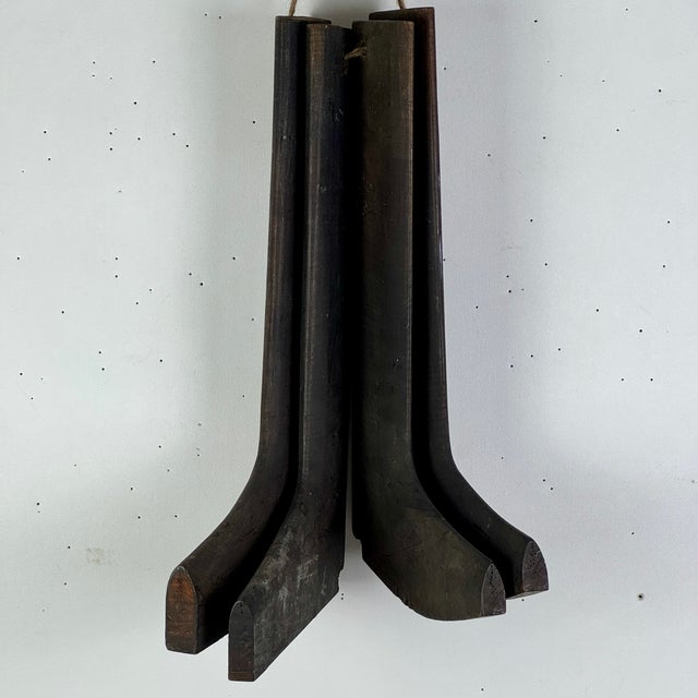 Rare to Market Set of 4 Primitive Antique Cobbler's Wood Boot Forms in Stained Black For Sale - Image 4 of 16