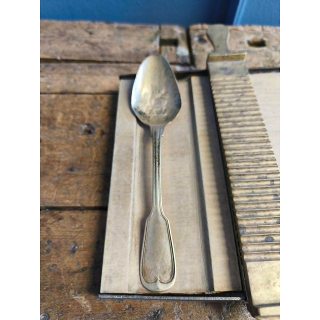 Pharmacy Tools Medicine Maker, 1890s, Set of 4 For Sale - Image 5 of 18