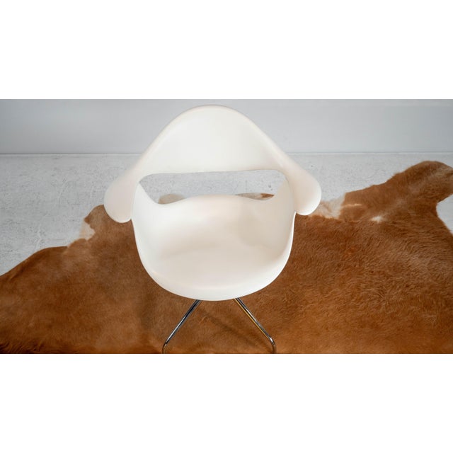 Herman Miller George Nelson Swag Leg Armchair – 2008 Reissue (White) For Sale In Boston - Image 6 of 13