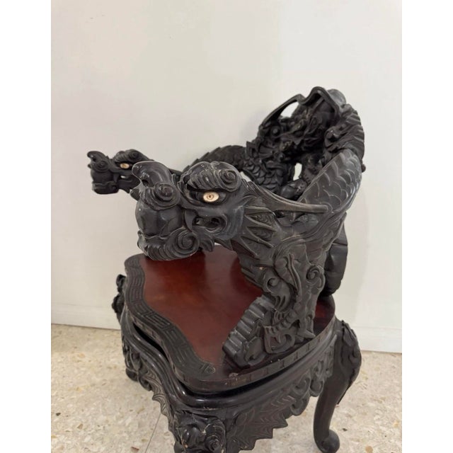 Japanese Japanese Meiji-Era Export Dragon Armchair (c.1900) For Sale - Image 3 of 5