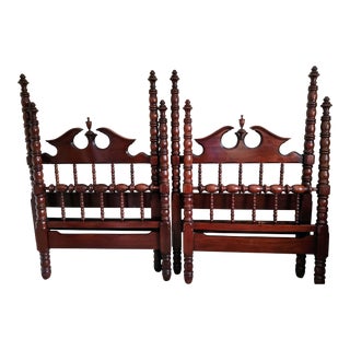 Davis Cabinet Co. Lillian Russell Twin Beds - Set of 2 For Sale