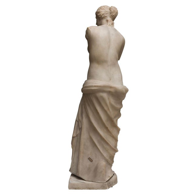 Carrara Marble Sculpture Copy of Venus de Milo, 1820s For Sale - Image 4 of 6