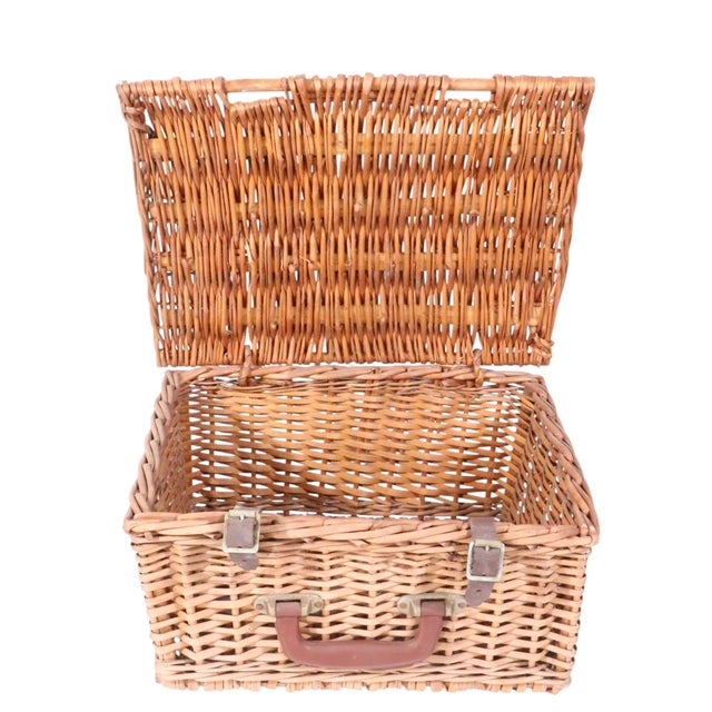 Mid 20th Century Vintage Wicker Hinged Picnic Basket For Sale - Image 5 of 8