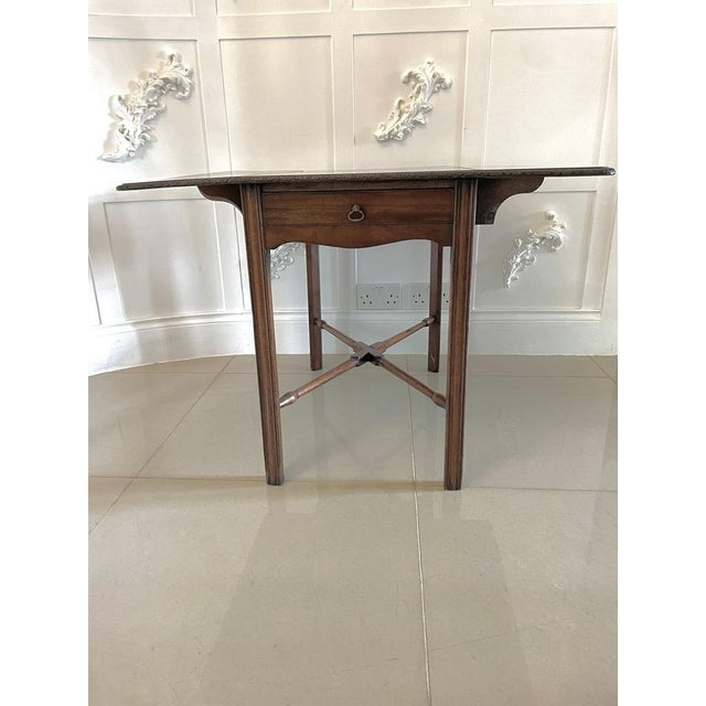 Antique Chippendale Mahogany Children's Pembroke Table, 1760 For Sale - Image 10 of 16