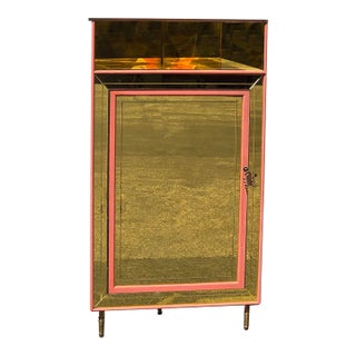 Vintage Mid Century Hollywood Regency Corner Mirrored Pink Cabinet Side Table For Sale