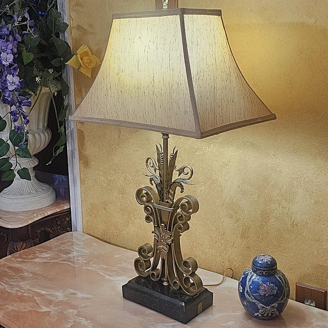 Metal Vintage Maitland-Smith Neoclassical Brass Scrollwork Table Lamp For Sale - Image 7 of 18