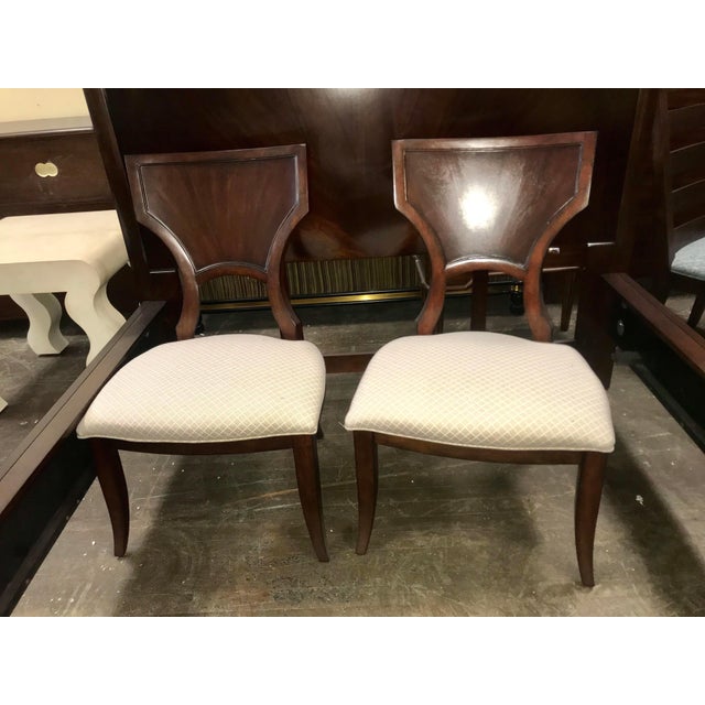 Thomasville Furniture Spellbound Sable Mahogany Double Pedestal Dining