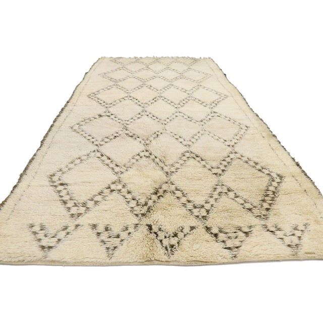 Mid-Century Modern Vintage Berber Beni Ourain Moroccan Rug - 06'05 X 13'07 For Sale - Image 3 of 9