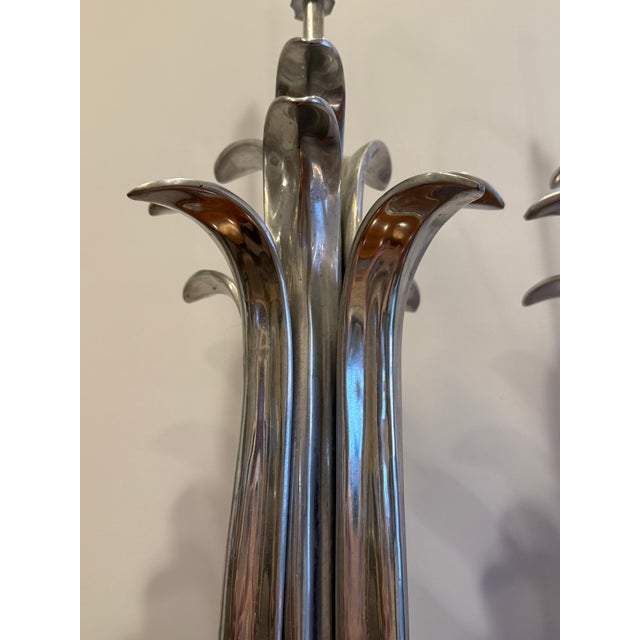 Art Deco Vintage 1970s Aluminum Tropical Leaf/Palm Table Lamps - a Pair For Sale - Image 3 of 10