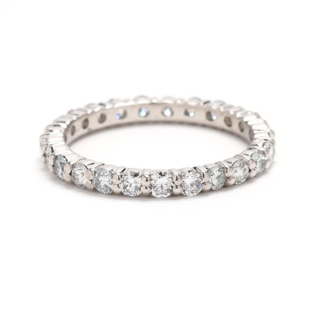 Stones: - diamond - round brilliant cut, 25 stone - 2.25 mm - approximately 1 carat - GH color, SI1 - I1 clarity Ring Size...