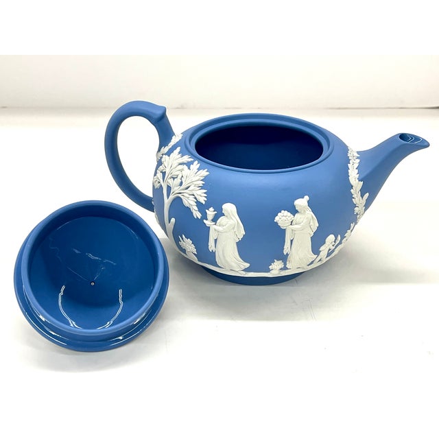 Classical Roman Vintage Mid Century 1960s Wedgwood Jasperware Sacrifice Teapot For Sale - Image 3 of 11