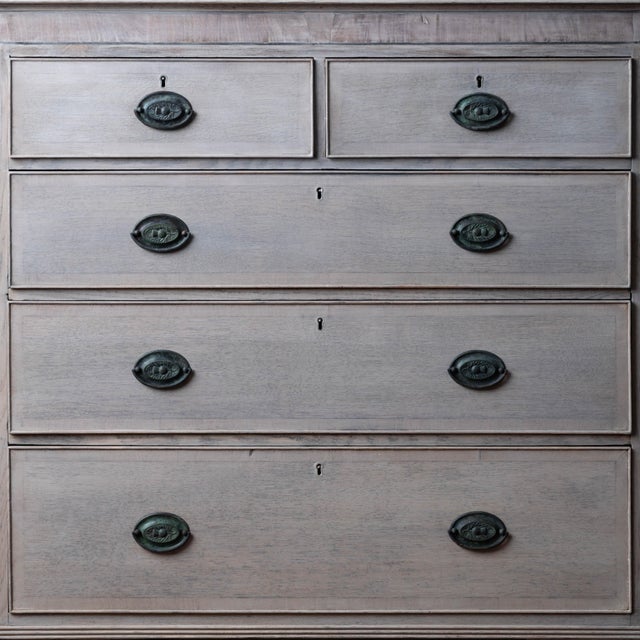 Greige Georgian Oak Two-Part Chest of Drawers, c.1800 For Sale - Image 8 of 16