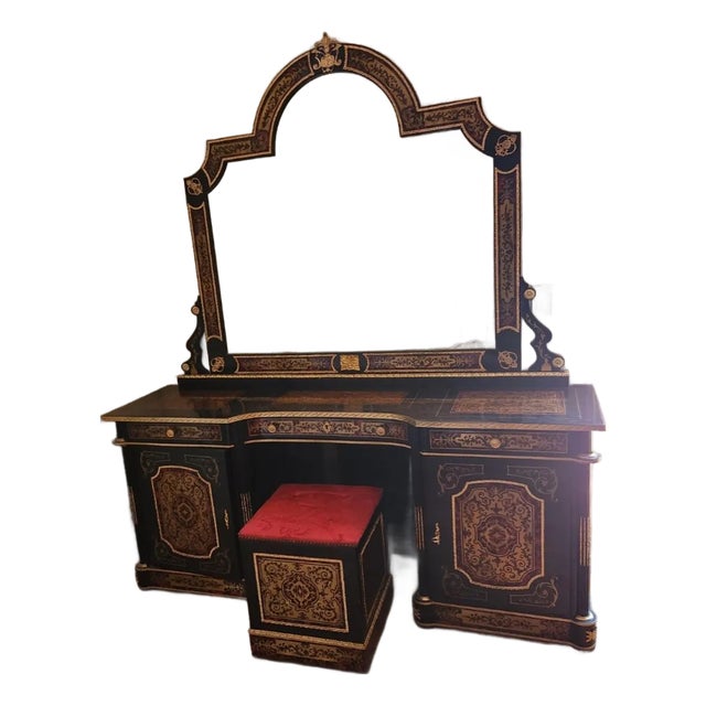 Italian Gilt Vanity & Mirror Set | Hand-Carved Dressing Table | Hollywood Regency / Baroque Style For Sale