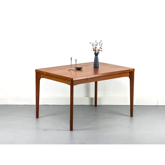 Teak Dining Table by Henning Kjaernulf for Vejle Møbelfabrik, 1960s For Sale - Image 10 of 18
