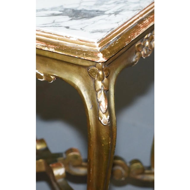 French Napoleon III Gold Giltwood Marble Topped Side Tables, 1860s, Set of 2 For Sale - Image 10 of 18