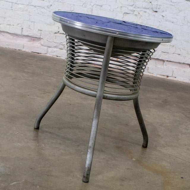 20th Century Streamline & Art Moderne End or Side Table W/ Steel Frame & Round Cobalt Blue Mirror Top For Sale - Image 9 of 18