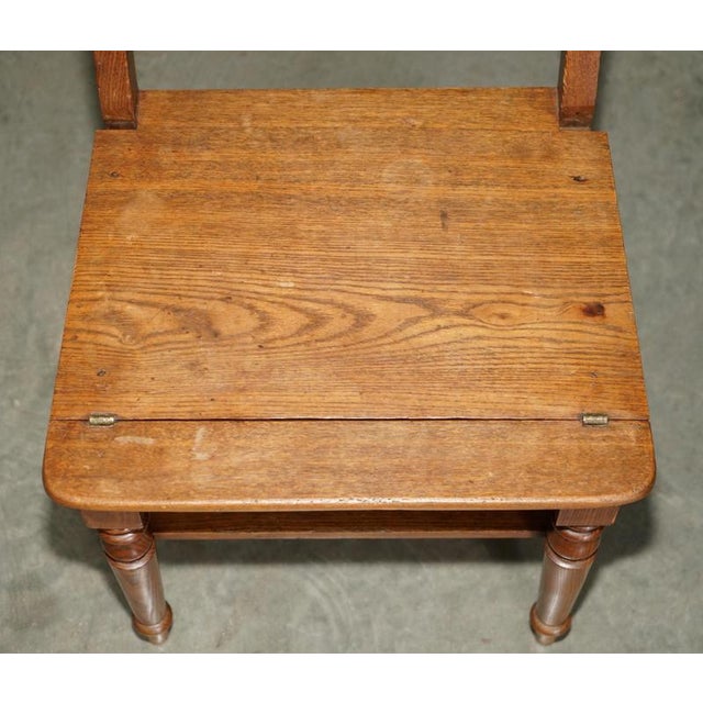 Antique English Arts & Crafts Metamorphic Library Steps in Tiger Oak, 1880 For Sale - Image 6 of 18