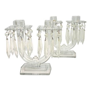 1920s Heisey Art Deco Pressed Glass Candlesticks With Prisms and Bobeche - Set of 2 For Sale