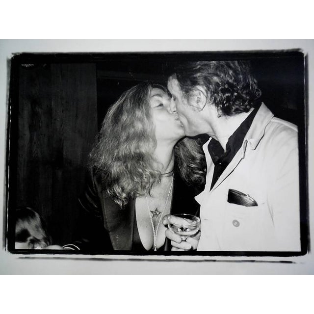 Fred McDarrah, Larry Rivers, Sylvia Miles Vintage Silver Gelatin Photograph Photo Print Pop Art, 1976 For Sale In Miami - Image 6 of 6