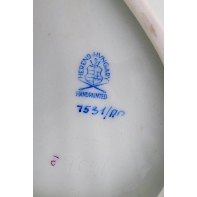 Herend Chinese Bouquet Raspberry Serving Dish with Handle For Sale - Image 10 of 11