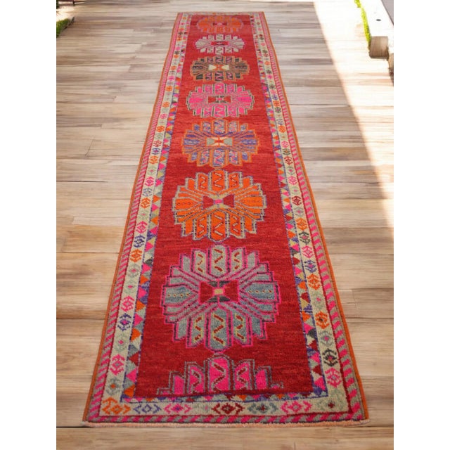 1970s Vintage Turkish Oushak Runner Rug – Hand-Knotted Wool on Cotton – Collector Rare Pattern – 3′0″ × 13′0″ For Sale - Image 5 of 13