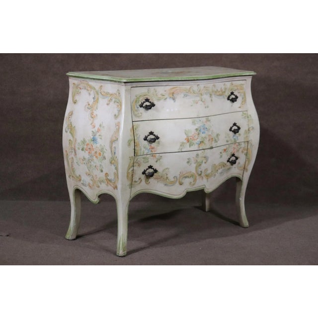 1940s Venetian Paint Decorated Bombe Form Louis XV Style Dresser circa 1940 For Sale - Image 5 of 13