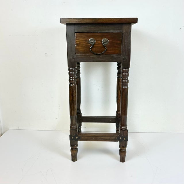 In the 1970s American furniture manufacturer Ethan Allen released a pine furniture collection called Old Tavern. It was a...