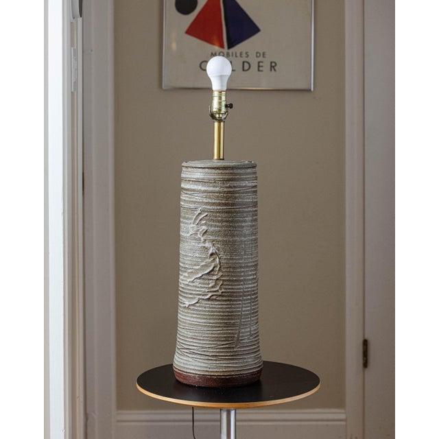 Bob Kinzie 1960s Bob Kinzie Studio Pottery Table Lamp for Affiliated Craftsmen, Early Unsigned Example For Sale - Image 4 of 14