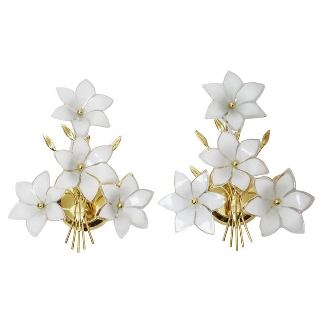Italian Hollywood Regency Wall Lights with White Flowers, 1980s, Set of 2 For Sale - Image 11 of 11