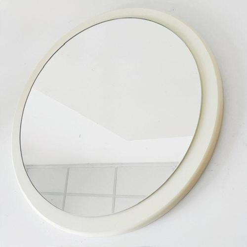 Mid-Century Modern Space Age Italian Mirror in White Wood, 1970s For Sale - Image 4 of 6