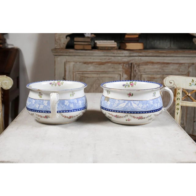 English Booths Blue & White China Bowls Produced for Harrods in London - a Pair For Sale - Image 12 of 13