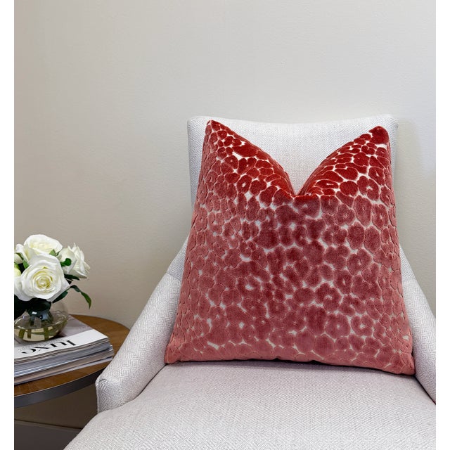 Modern Desert Coral Leopard 20x20 Velvet Throw Pillow With Feather Down Insert For Sale - Image 3 of 5
