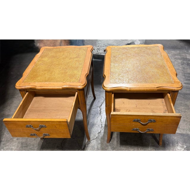 Mid 20th Century Hammary French Provincial Side Tables For Sale - Image 4 of 12