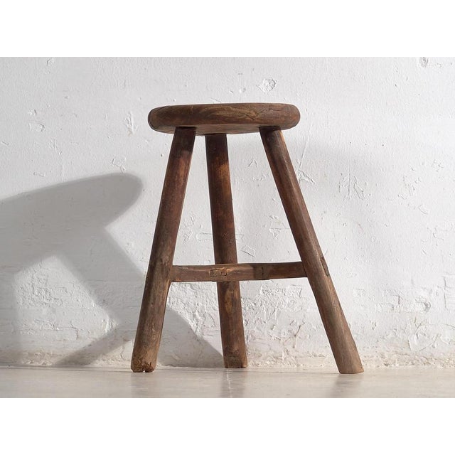 Antique primitive style stool (c.1900) Dimensions: Diameter: 29 cm Height: 50 cm Style: Primitive Materials and...