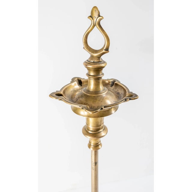 18th or 19th Century South Indian Bronze Diya Oil Lamp For Sale - Image 10 of 17