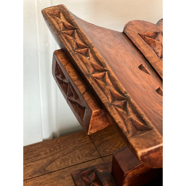 1950s 1950s Vintage Ghanaian Ashanti ‘Wisdom Knot’ Stool For Sale - Image 5 of 13
