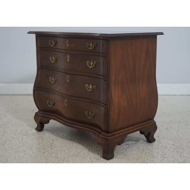 Age: Approx: 40 Years Old Details: T-2009-FH Baleroy Mahogany Bracket Feet Dovetailed Drawer Construction High Quality...