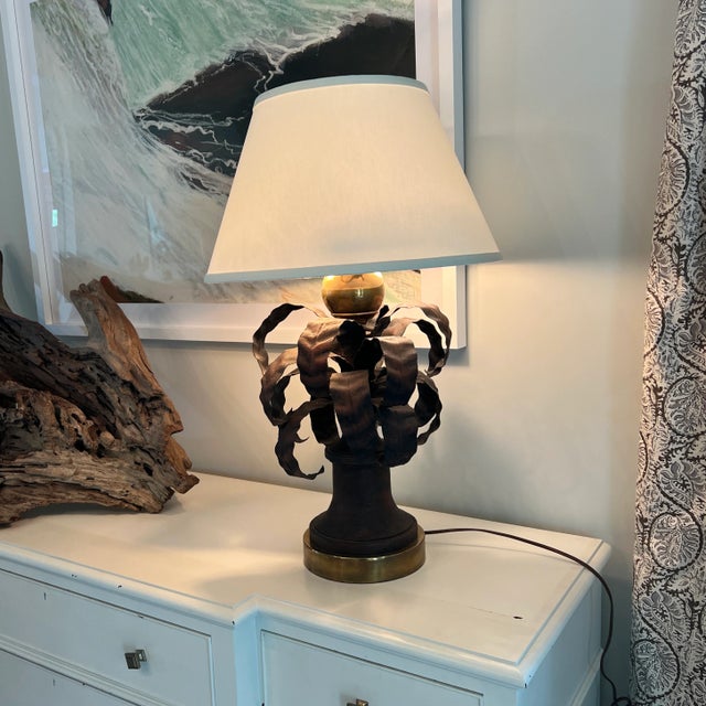 1970s Hart Associates Palm Lamp in Brass and Patinated Metal For Sale In New York - Image 6 of 8