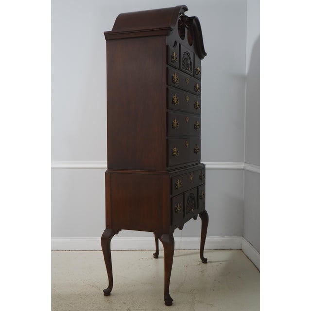 Age: Approx: 30 Years Old Details: Mahogany Fine Carved Details High Quality Construction Pediment Top w. Finial Queen...